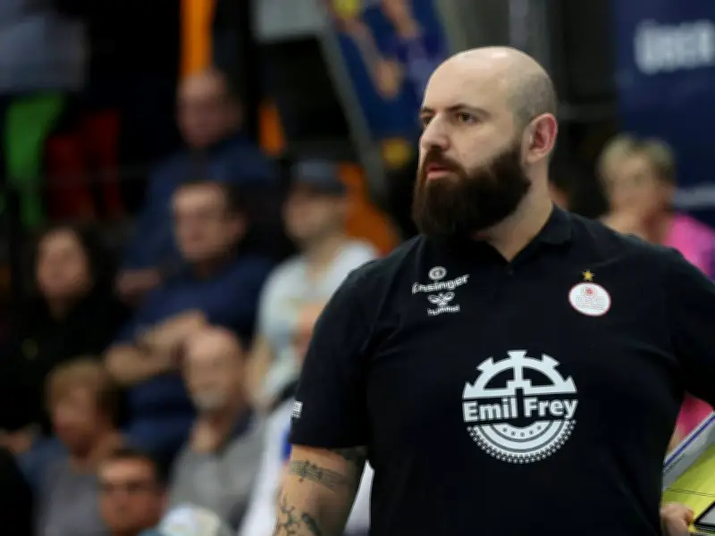 Bis 2030: Konstantin Bitter verlängert Vertrag bei Allianz MTV Stuttgart