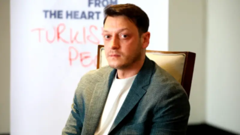 Bis heute zerstritten: Özils Vater erhielt Ferrari als Abfindung im Familienkrieg