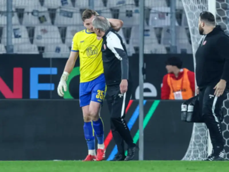 Böller-Skandal erschüttert Drittliga-Spiel: Essens Torhüter Wienand im Krankenhaus