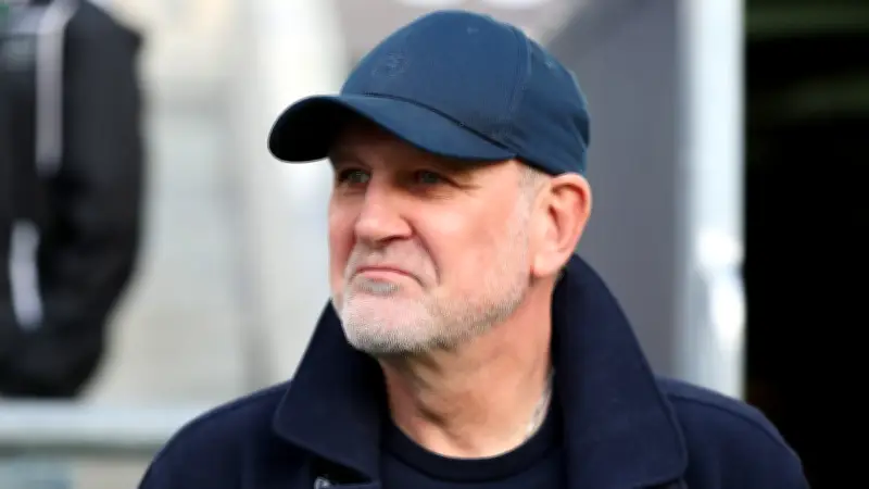 Boss-Beben bei Hannover 96: Geschäftsführer Jörg Schmadtke nach nur drei Monaten weg