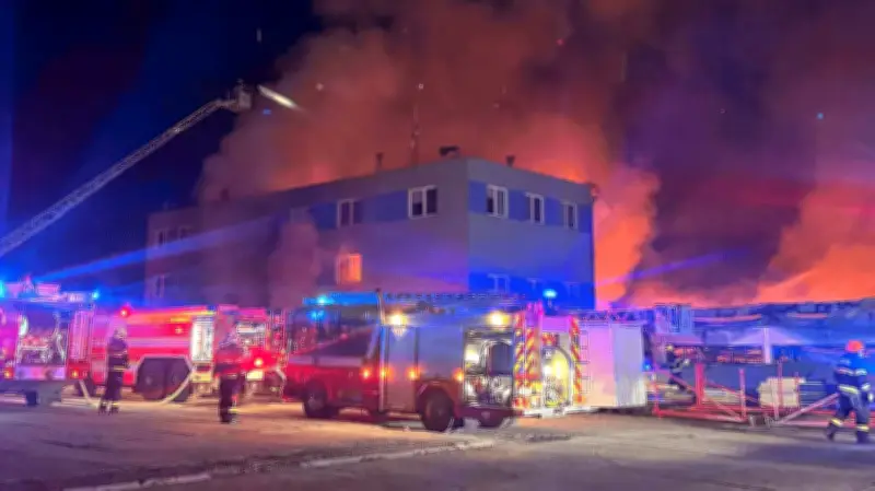 Brandanschlag auf tschechische Waffenfabrik: Palästina-Gruppe bekennt sich, drei Verdächtige in Haft