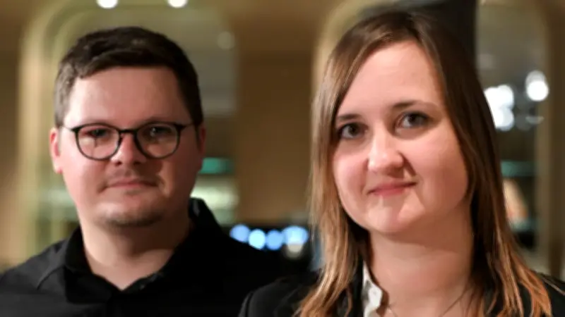 Brandbrief aus Brandenburg: Zwei Lehrer kämpfen gegen Rechtsruck an Schulen