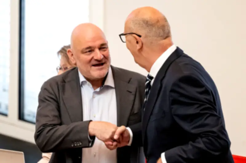 Brandenburgs Finanzminister Crumbach kehrt nach BSW-Phase in die SPD zurück