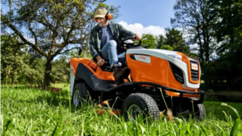 Brandgefahr bei Stihl-Aufsitzrasenmähern: Dringender Rückruf mehrerer Modelle