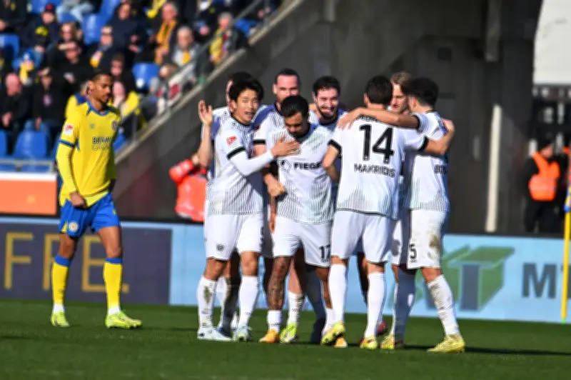 Braunschweig verliert Kellerduell: Münster dreht Spiel in vier Minuten