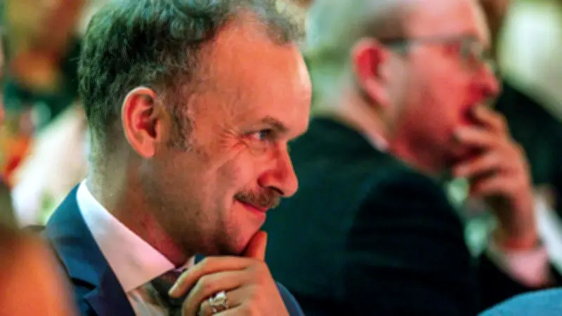 Bürgerbeauftragter Silvio Witt lädt zu persönlicher Sprechstunde in Waren ein