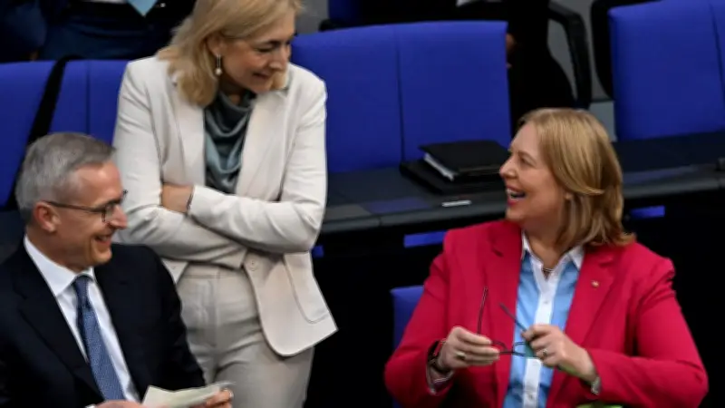 Bürgergeld-Kostenstreit: Blockiert Bas die wichtigste Sparreform für Krankenkassen?