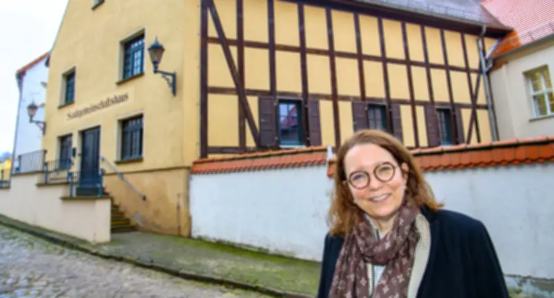 Bürgermeisterin Anja Twietmeyer startet voller Optimismus ins Amt und blickt auf Alslebens Zukunft