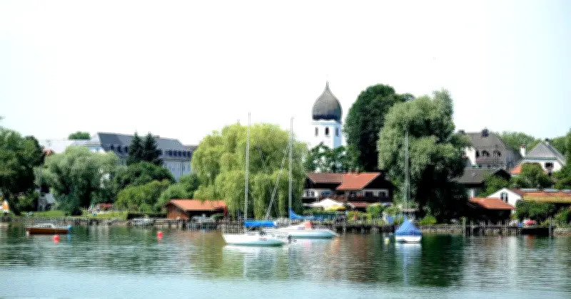 Bürgermeisterwahl in Chiemsee: Einziger Kandidat verfehlt Mehrheit – Neuwahl nötig