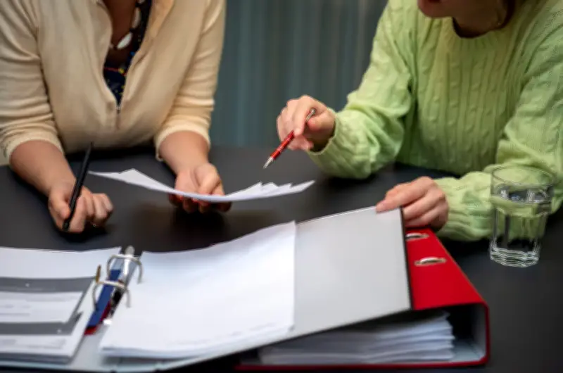 BU-Versicherung: Diese entscheidenden Klauseln schützen vor Berufsunfähigkeit