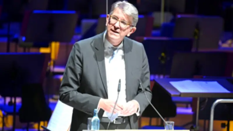 Buhrufe für Kulturstaatsminister Weimer bei Buchmesse-Eröffnung in Leipzig