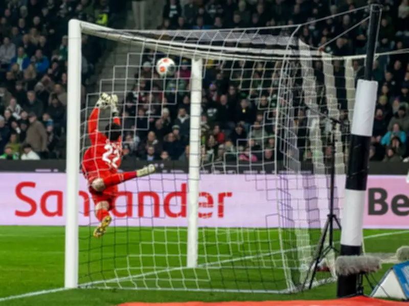 Bundesliga: Kevin Stögers Gemälde-Tor lässt Buschmann ausrasten