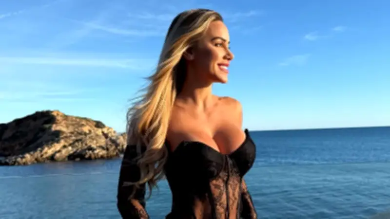 Bundesliga-Star Tom Krauß und Fitness-Influencerin Vanessa Mariposa bestätigen ihre Liebe