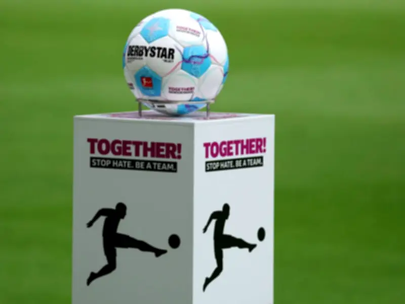 Bundesliga startet Aktionsspieltag gegen Hass und für Zusammenhalt