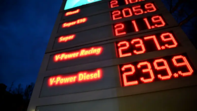 Bundesregierung plant tägliche Preiserhöhungsgrenze für Tankstellen