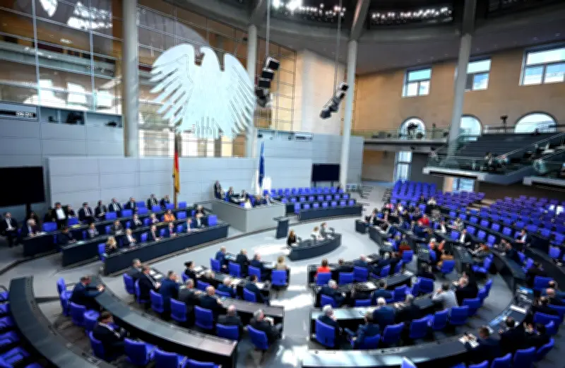 Bundestag debattiert scharf über Bürgergeld-Reform: Schwarz-Rot verteidigt Umbau