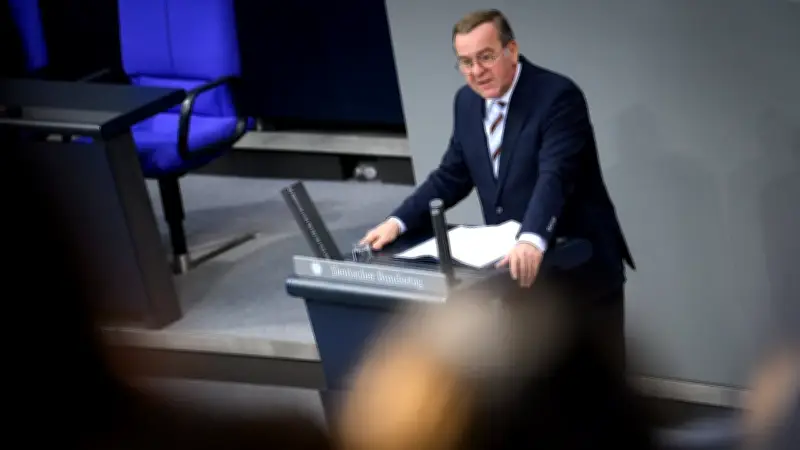 Bundesverteidigungsminister Pistorius äußert sich im Bundestag zur Iran-Krise