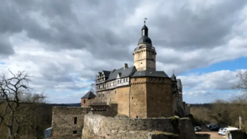 Burg Falkenstein im Harz feiert Wiedereröffnung – Neustart für Gastronomie