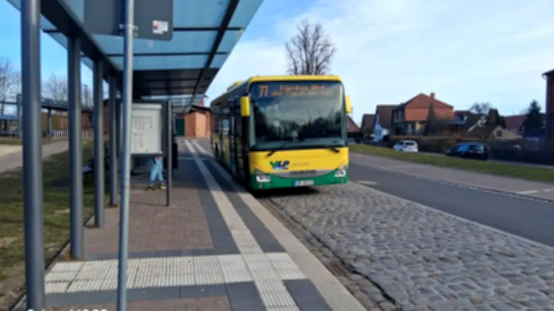 Busreise im ländlichen Raum: Dreieinhalb Stunden statt 45 Minuten mit dem Auto