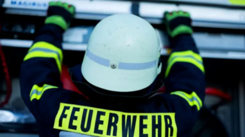 Buttersäure-Attacke auf Troisdorfer Rathaus: Hintereingang geöffnet