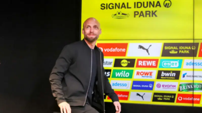 BVB-Manager Book im Feuer: Erster Star-Härtefall nach Wechsel zu Dortmund