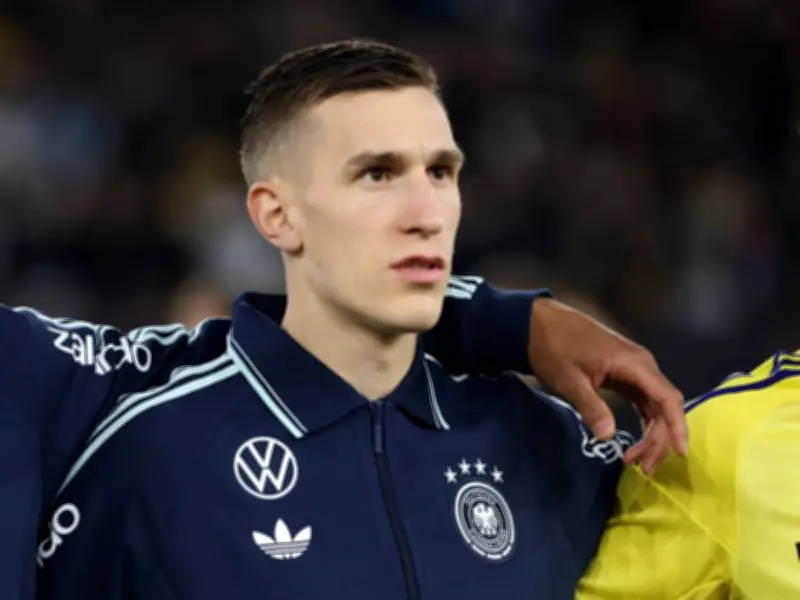 BVB-Star Schlotterbeck dementiert Vertragsgerüchte: Poker um Verlängerung geht weiter