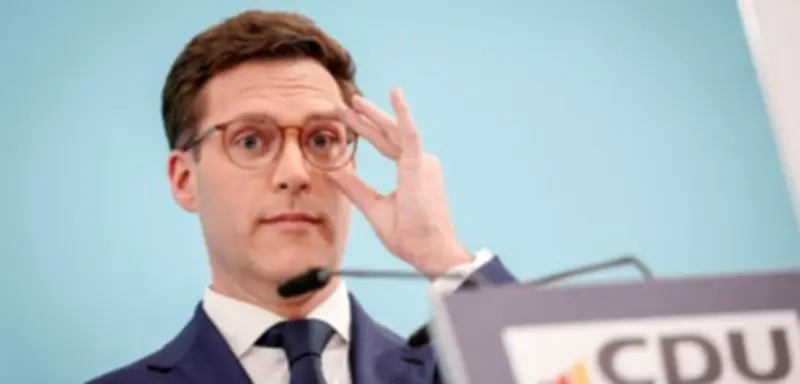 CDU-Kandidat Hagel blafft Lehrerin an und erklärt Treibhauseffekt falsch