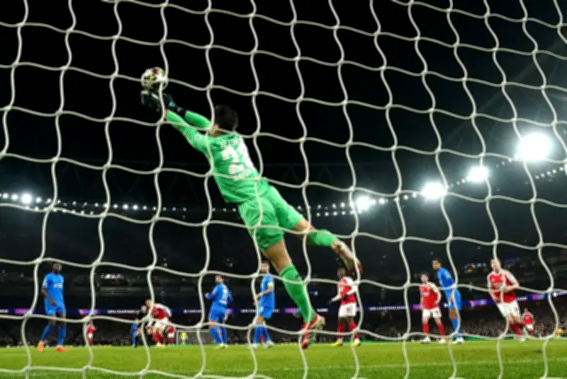 Champions-League-Aus für Leverkusen: Trainer Hjulmand sieht Motivation für Bundesliga-Endspurt