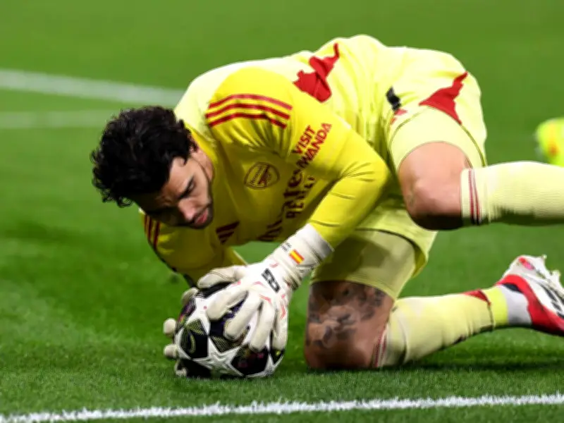 Champions League: Ungeahndeter Regelverstoß von Arsenal-Torhüter Raya besiegelt Bayer-Aus