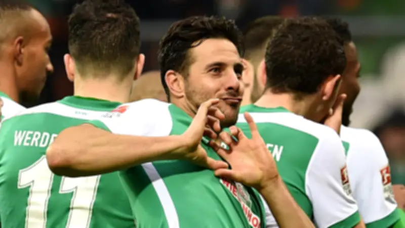 Claudio Pizarro schreibt Bundesliga-Geschichte: Ältester Hattrick-Torschütze aller Zeiten