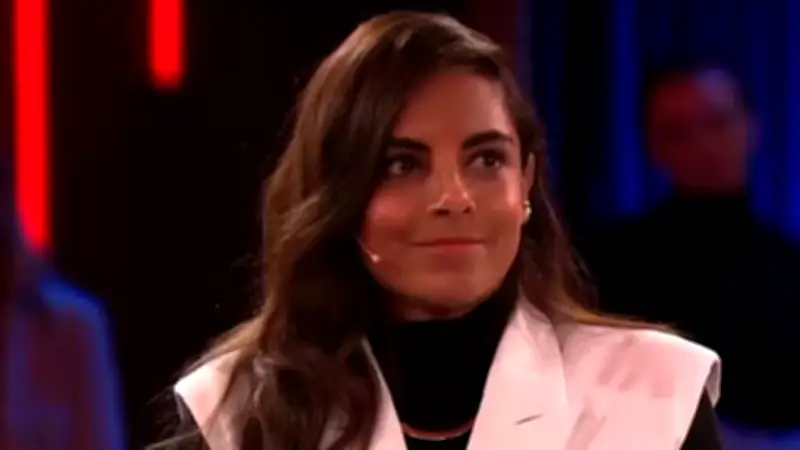 Collien Fernandes enthüllt: Fake-Profil seit Jahren im Umlauf – Verdacht gegen Ex-Mann