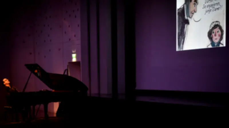 Comics und Musik verschmelzen zu einem einzigartigen Erlebnis im Landestheater Neustrelitz