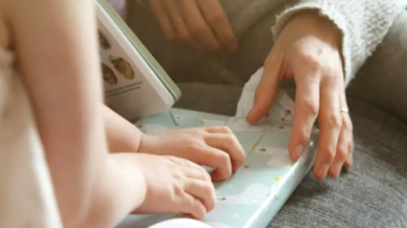 Corona-Hilfen-Betrug in Neustrelitz: Paar erschleicht 30.000 Euro für Kinder