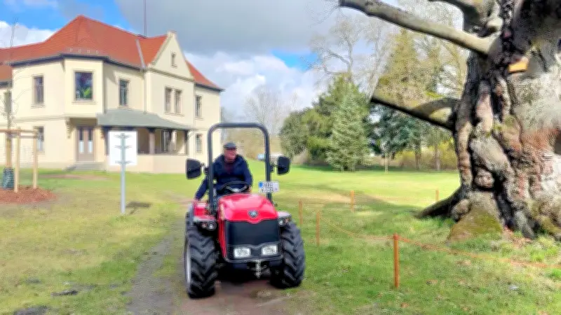 Cösitzer Parkverein bereitet historischen Englischen Garten für Saisonstart vor