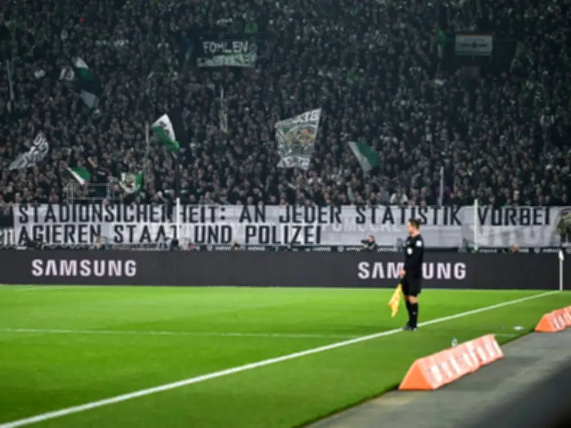 Dachverband Fanhilfen verurteilt Innenminister: Vorgehen als "beschämend" bezeichnet