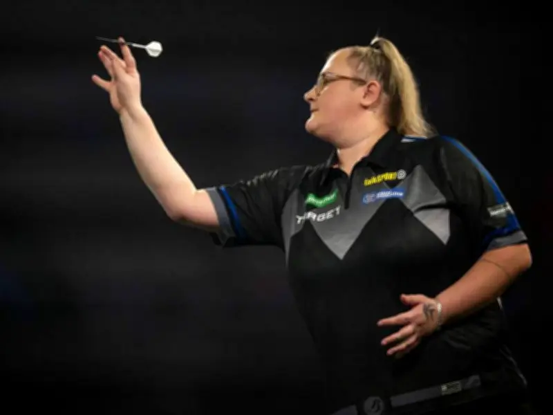 Darts: Beau Greaves' historische Siegesserie nach 114 Spielen beendet
