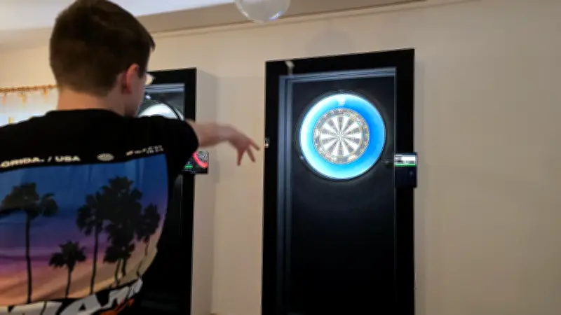 Darts-Boom in Neuhaus: Schützenverein gewinnt durch Pfeil-Sport 30 neue Mitglieder