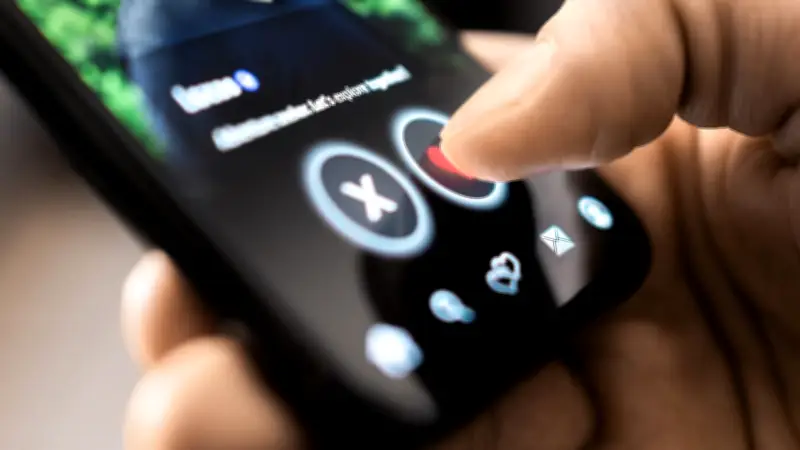 Dating-Betrug in Jena: 50-Jähriger verliert 150.000 Euro an falsche Chat-Partnerin