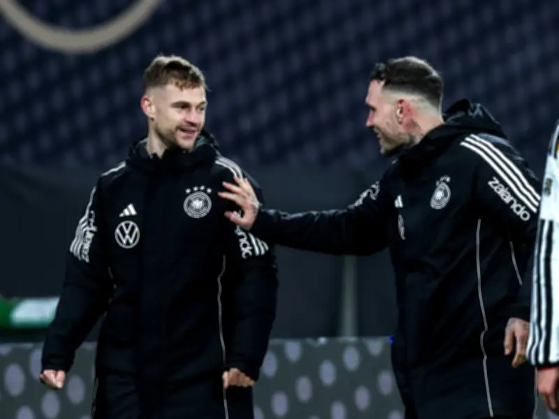 David Raum lobt Joshua Kimmich und sieht kein Problem bei DFB-Außenverteidigern