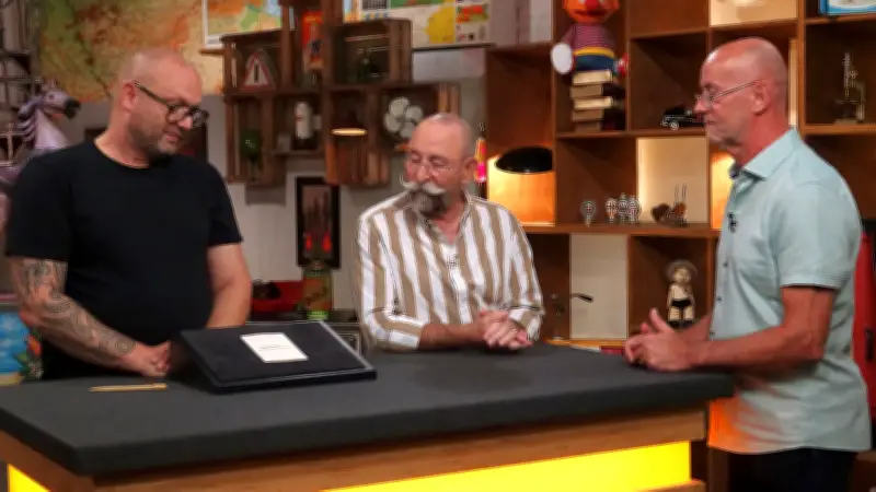 DDR-Geschichte bei Bares für Rares: Tina Turner unterschrieb Ausreisedokument