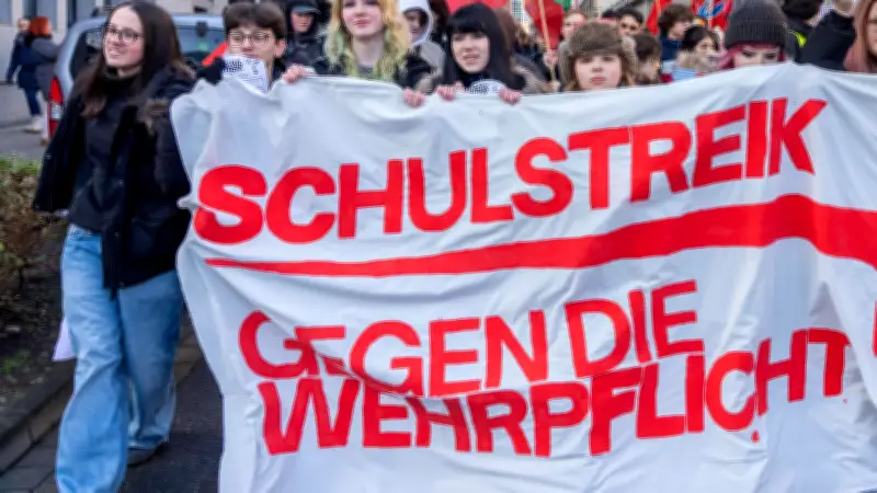 Dessau: Linksjugend ruft erneut zu Schulstreik gegen Wehrpflicht auf