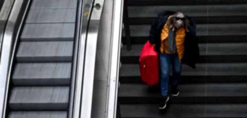 Deutsche Bahn meldet Fortschritte bei Rolltreppen-Reparaturen am Berliner Hauptbahnhof