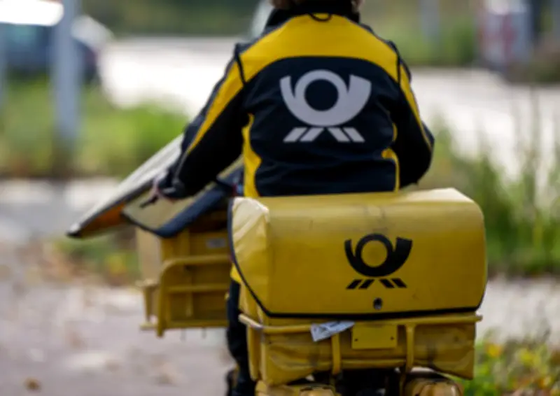 Deutsche Post: Pakete überholen Briefe erstmals im Umsatz - Digitalisierung verändert Geschäft