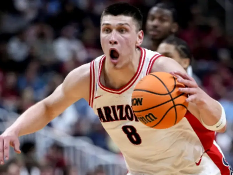 Deutsches Basketball-Talent Ivan Kharchenkov erreicht Elite Eight bei March Madness