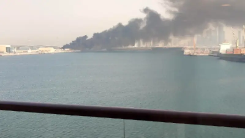 Deutsches Kreuzfahrtschiff im Kriegsgebiet: Raketeneinschlag in unmittelbarer Nähe