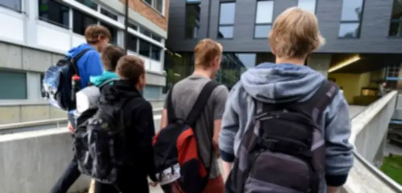 Deutsches Schulbarometer: Mitbestimmung steigert Wohlbefinden in der Schule deutlich