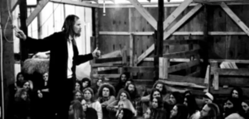 Die Hippie-Kommune 'The Farm': Ein Traum von Frieden und Gerechtigkeit in Tennessee