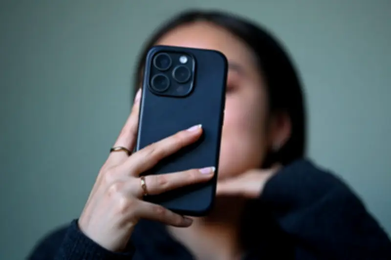 Digitale Gewalt: So wehren sich Betroffene effektiv gegen Cyberstalking und Hass