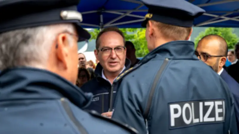 Dobrindts Asylpolitik zeigt Wirkung: Starker Rückgang der Asylanträge in Deutschland