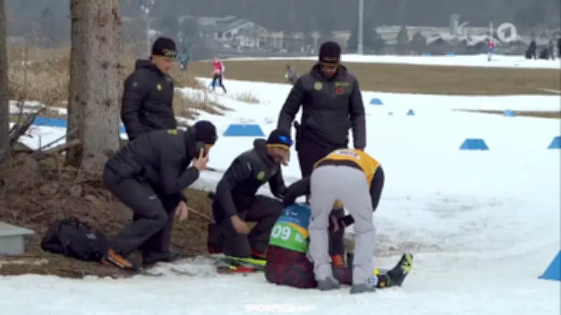 Drama bei Paralympics: Kathrin Marchand bricht nach Schwächeanfall auf Medaillenkurs zusammen